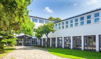 Grund- und Mittelschule Zielstattstraße München